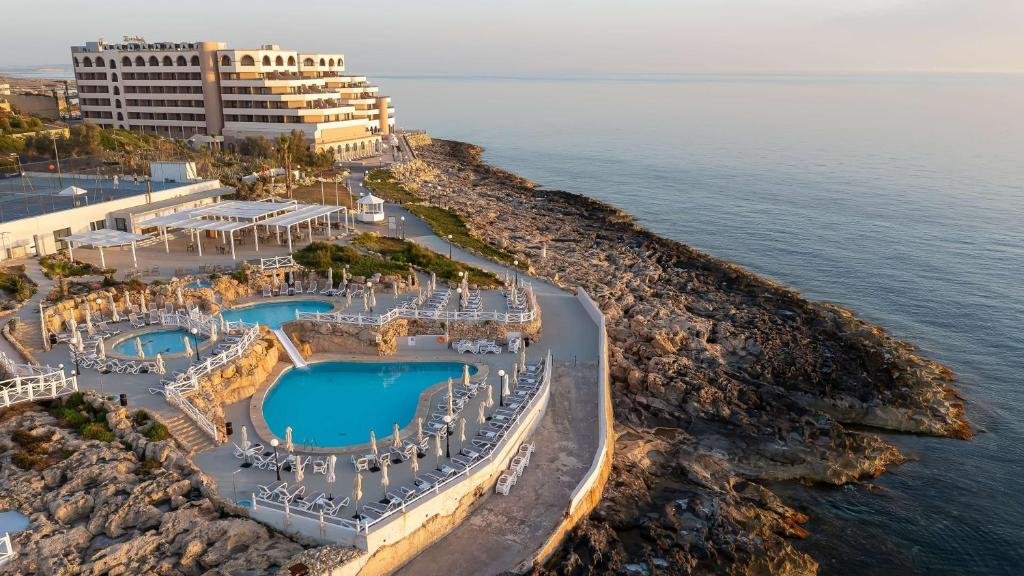 Radisson Blu St. Julian's Resort – fotka 2