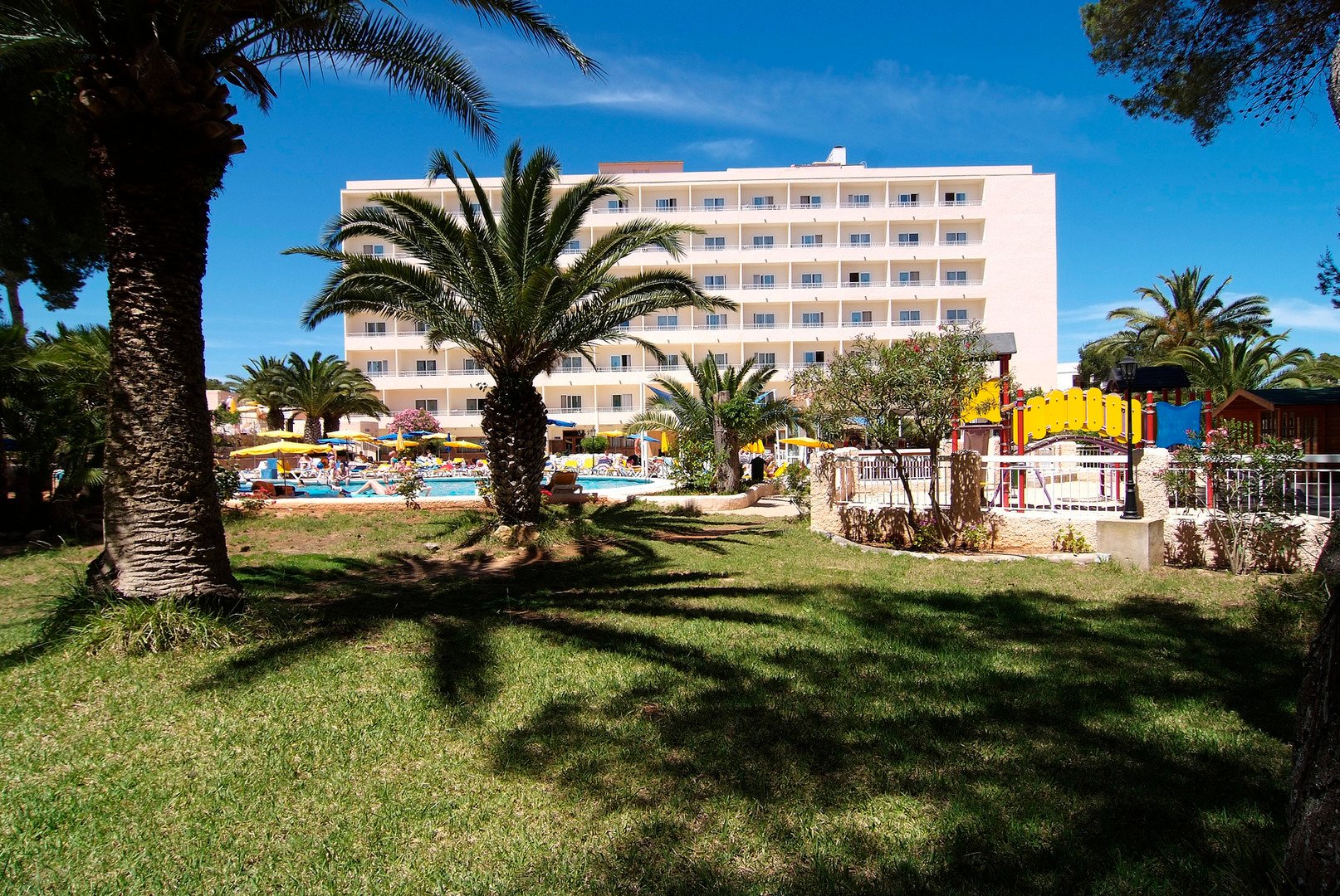 Invisa Ereso – fotka 12