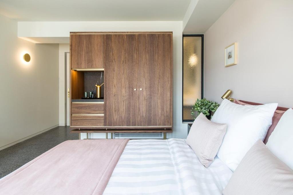 Perianth Hotel – fotka 6