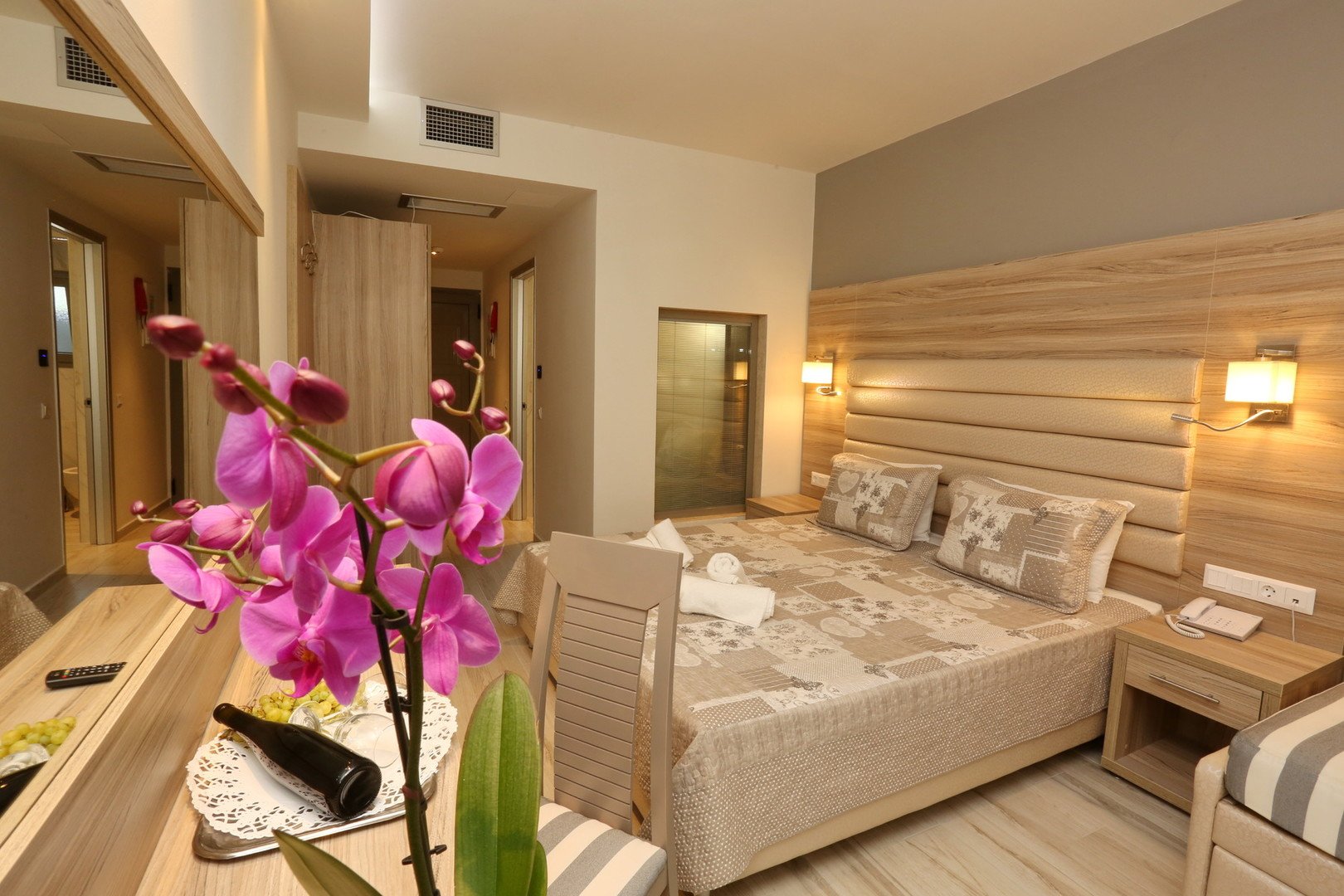 Dionysos Hotel and Suites – fotka 8