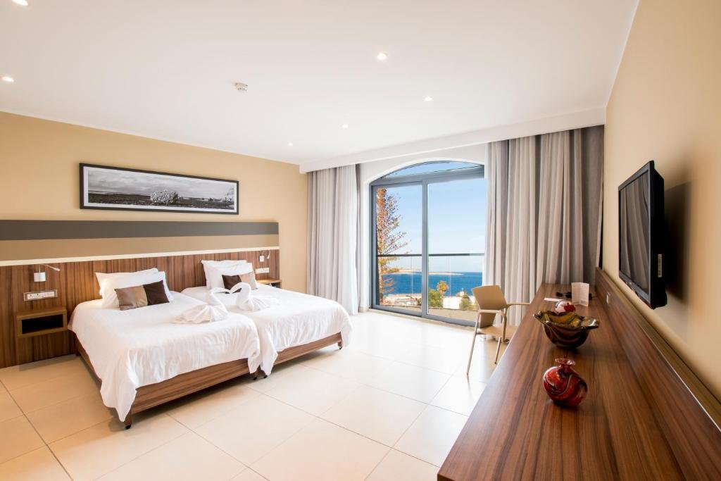 Dolmen Hotel – fotka 11