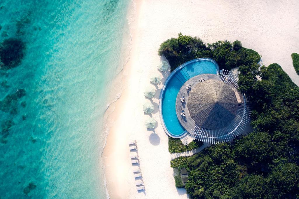 Le Meridien Maldives Resort & Spa – fotka 2