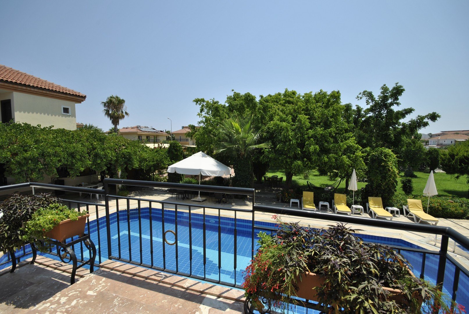 Moms Kemer – fotka 8