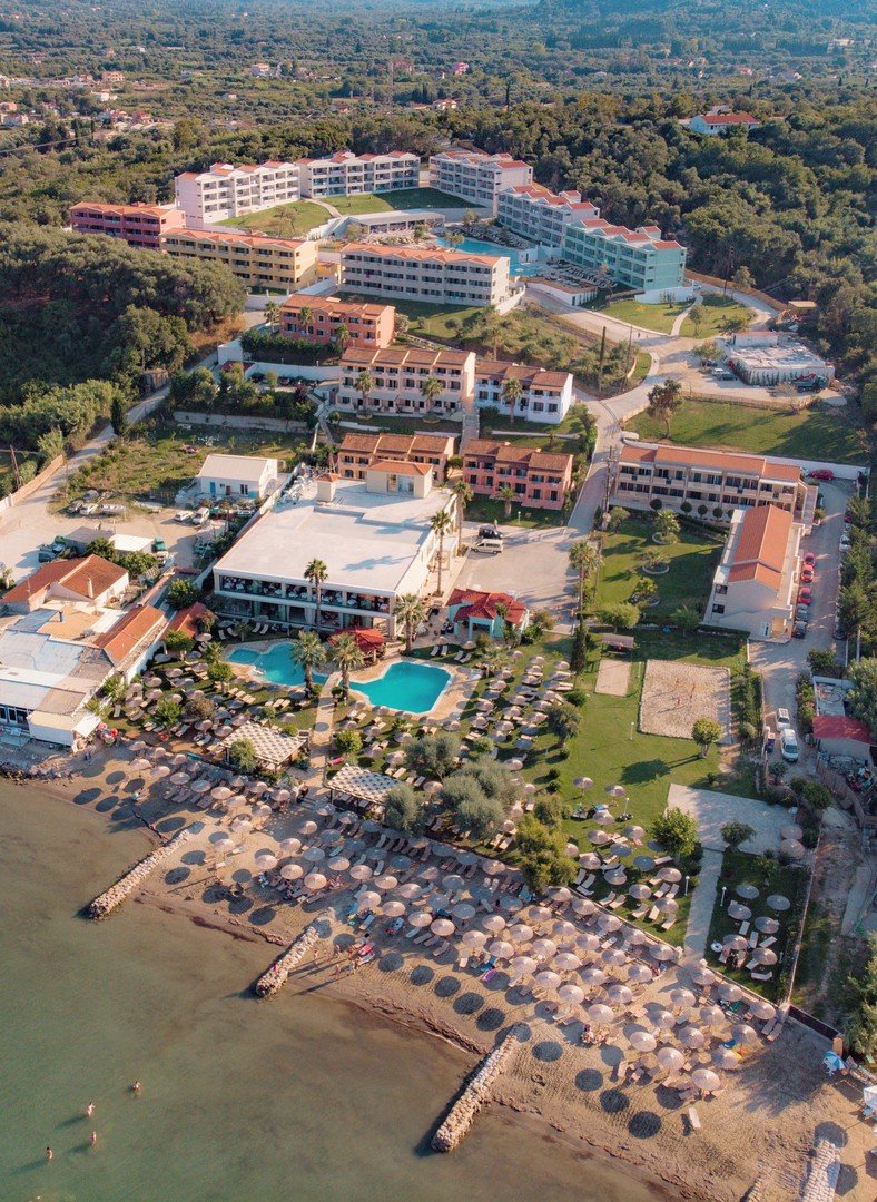 Obrázek hotelu Robolla Beach Aparthotel
