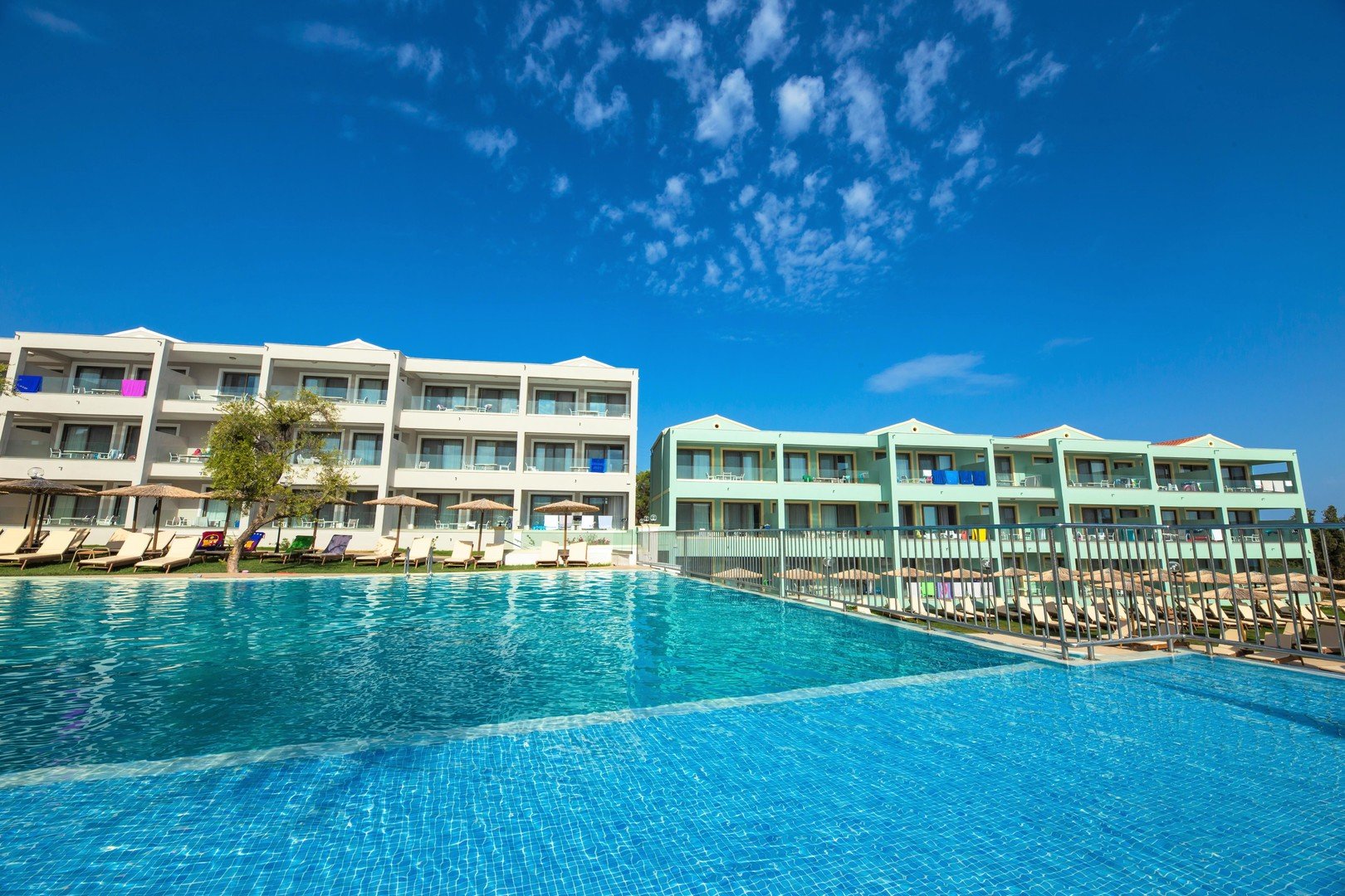 Robolla Beach Aparthotel – fotka 5