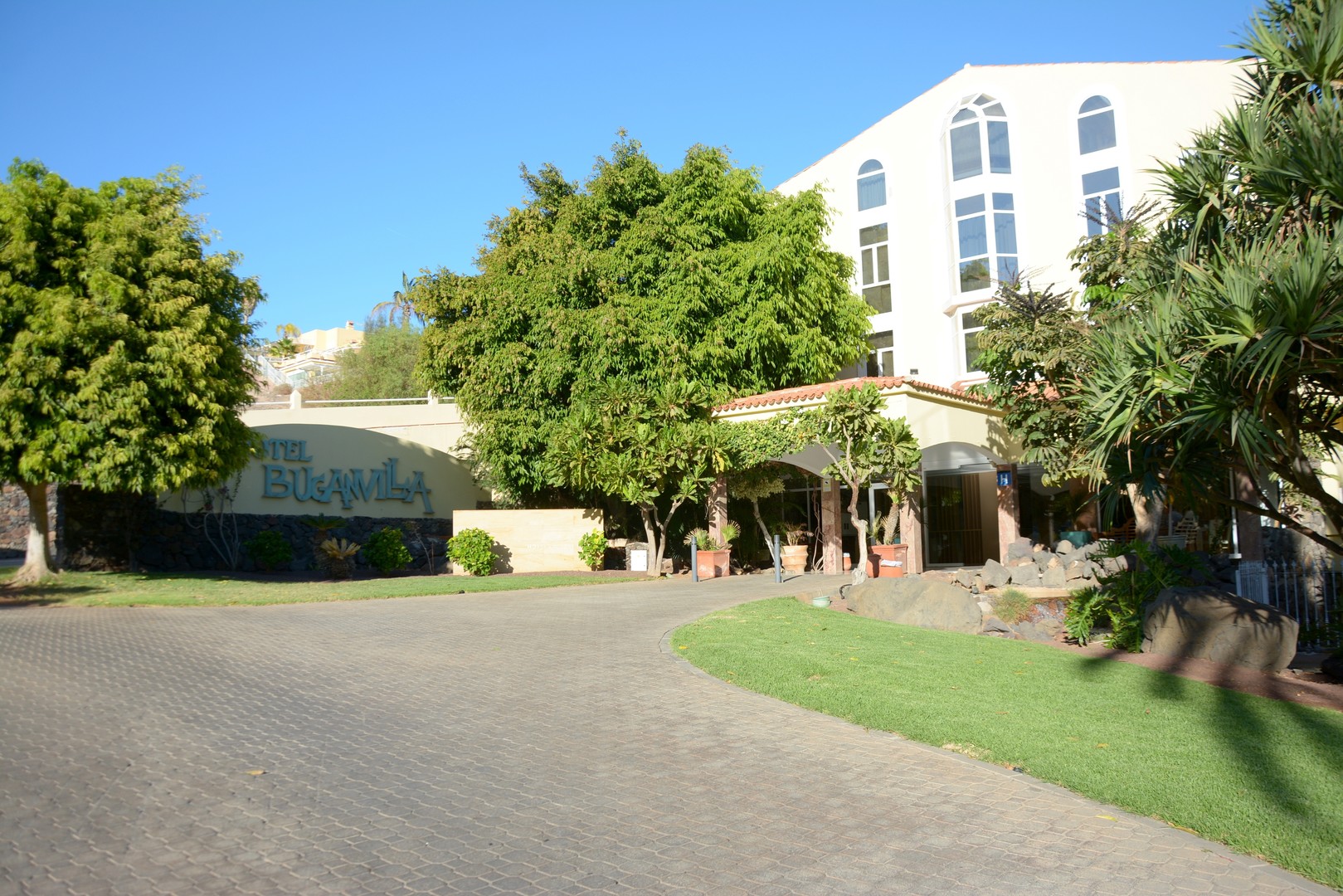 R2 Buganvilla Hotel & Spa 10