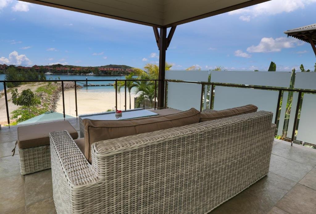 JA Enchanted Waterfront Villas Seychelles – fotka 4