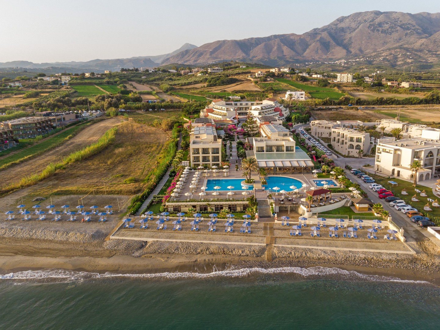 Hydramis Palace Beach Resort – fotka 2