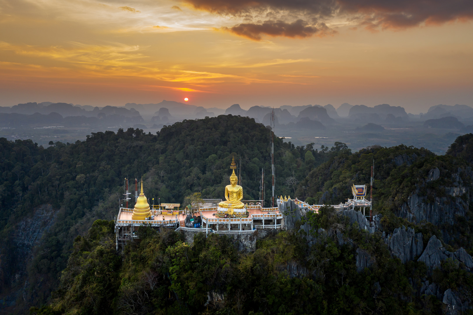 Chrámy a příroda jižního Thajska – fotka 2