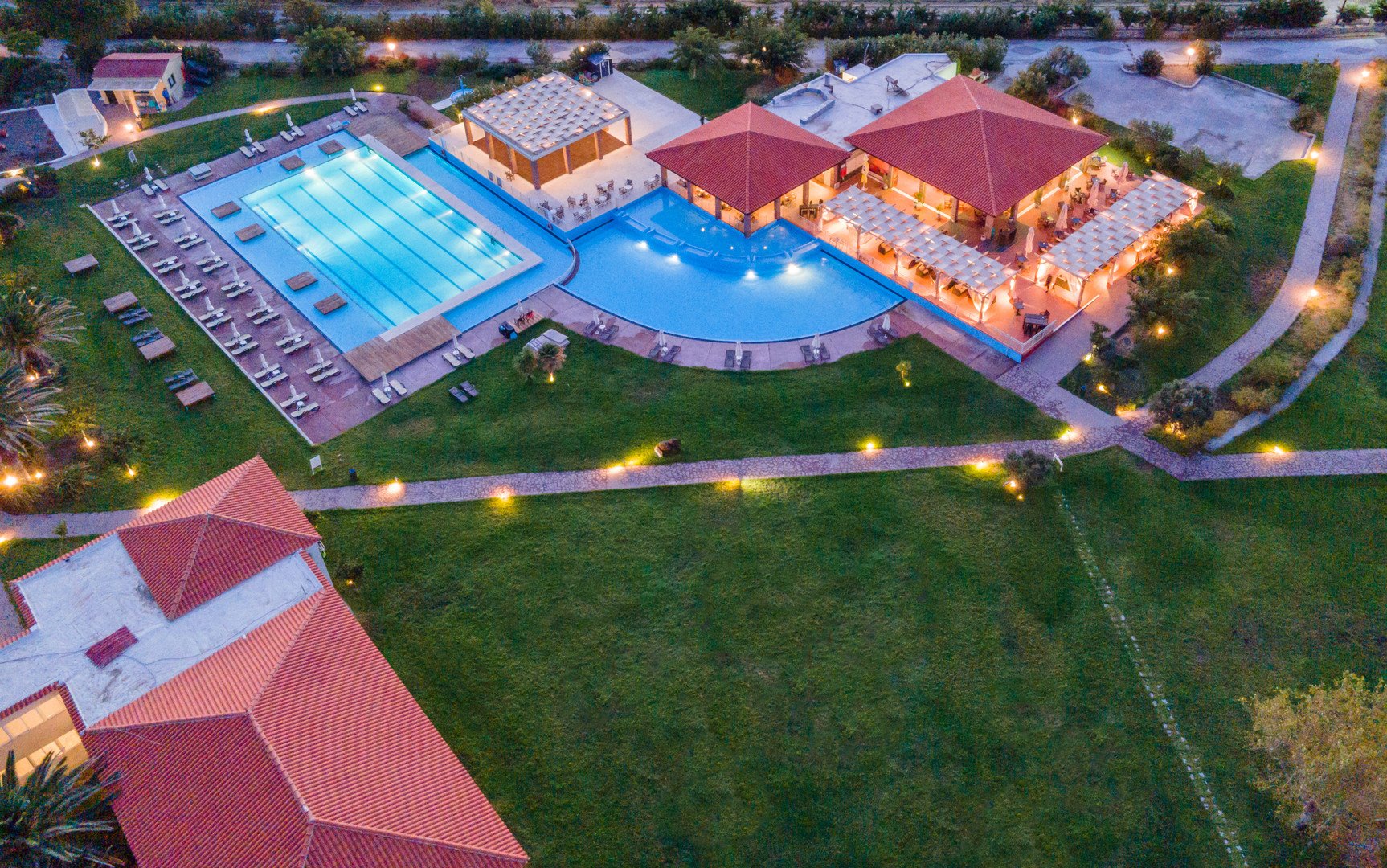 Aeolian Village Beach Resort – fotka 7