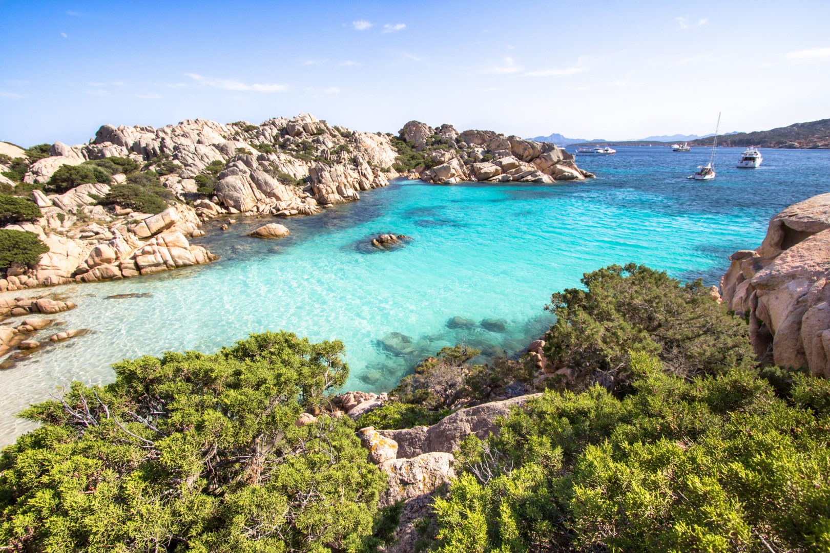 Sardinie - okruh smaragdovým ostrovem