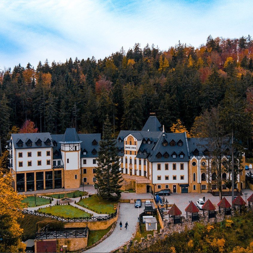 Spa & Wellness Zámek Lužec – fotka 2