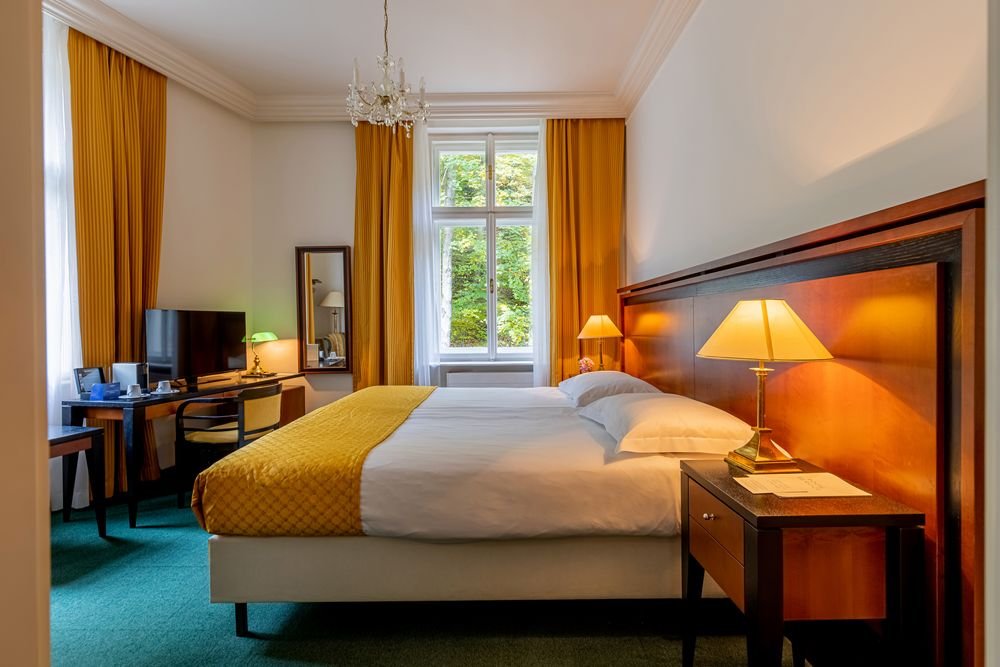 Exkluzivní balíček Grandhotel Pupp s návštěvou sklárny Moser – fotka 7