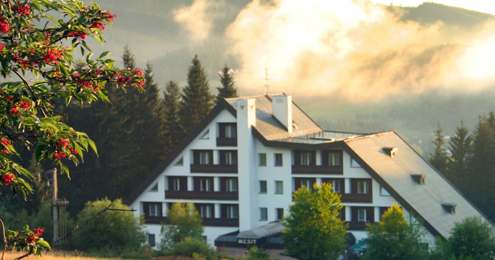 Obrázek hotelu Mesit