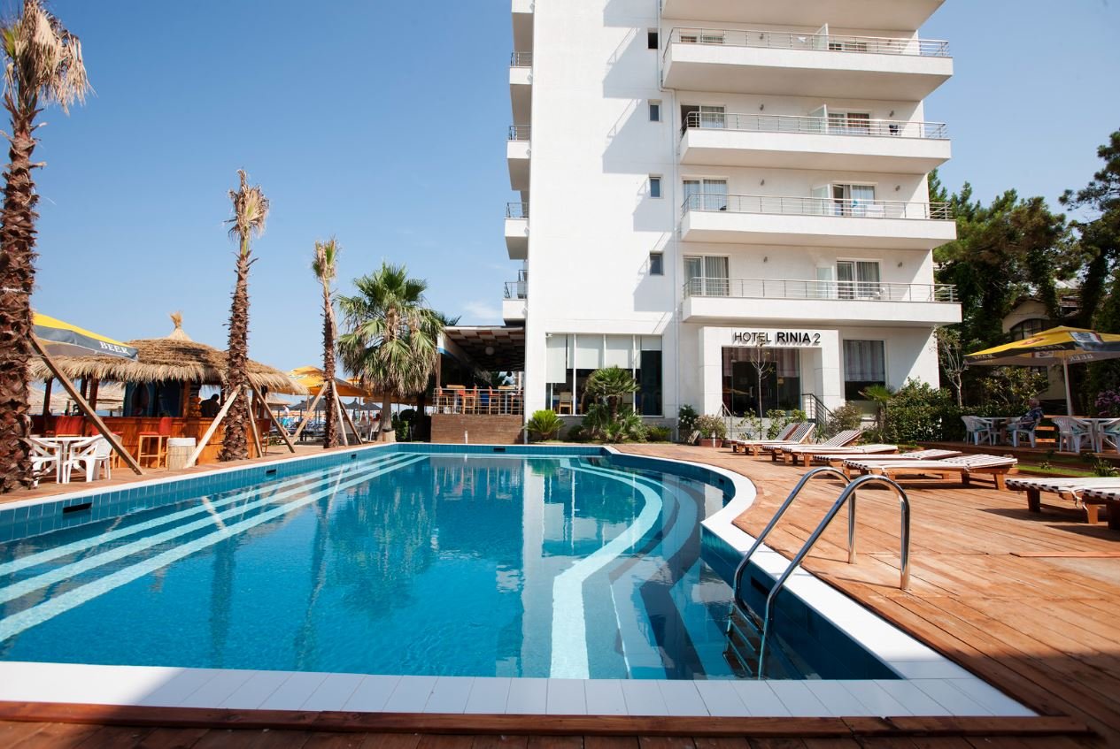 Adria Palace (ex. Rinia 2) – fotka 3