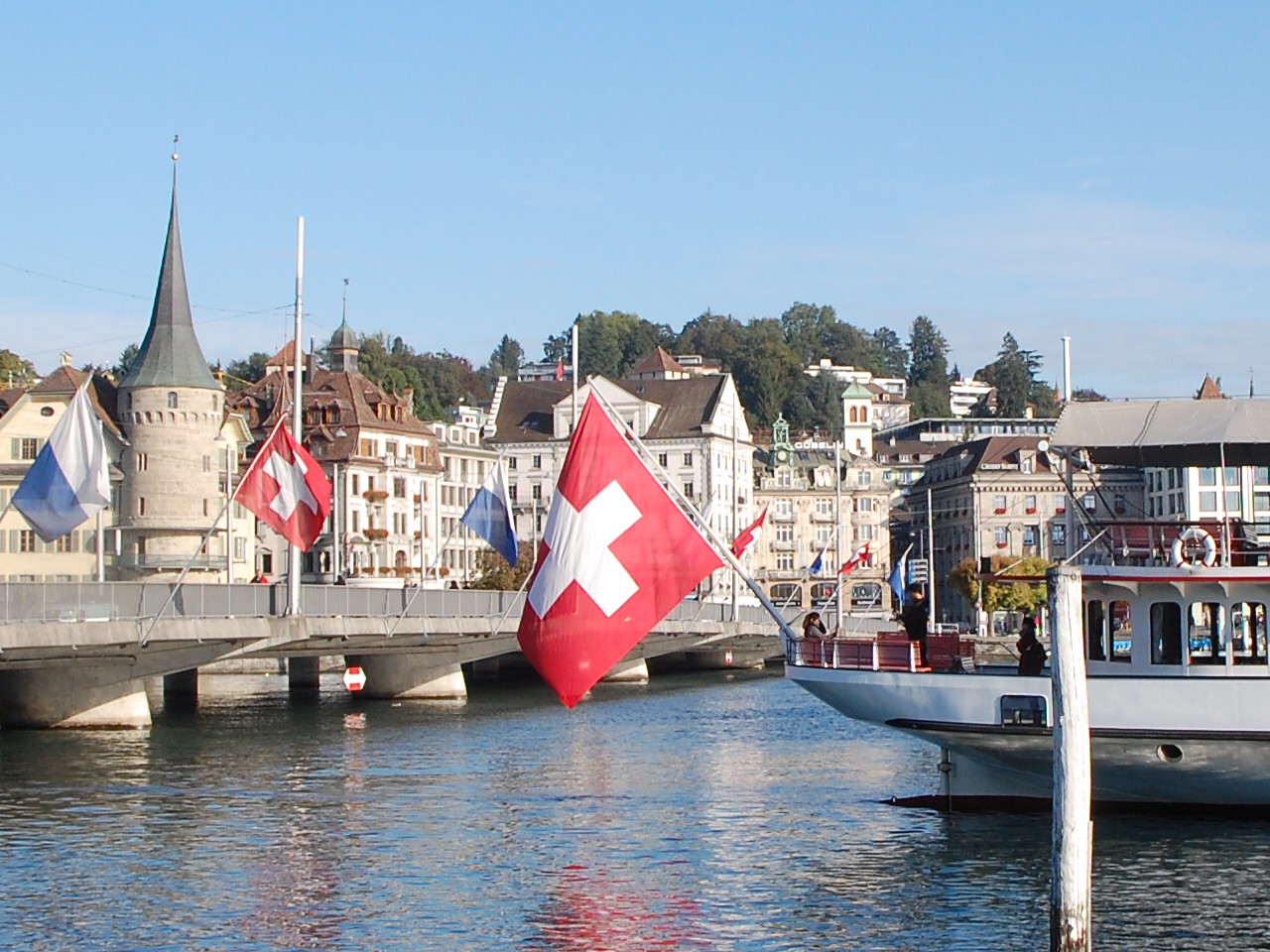 Nejkrásnější kouty Švýcarska panoramatickými drahami – fotka 6