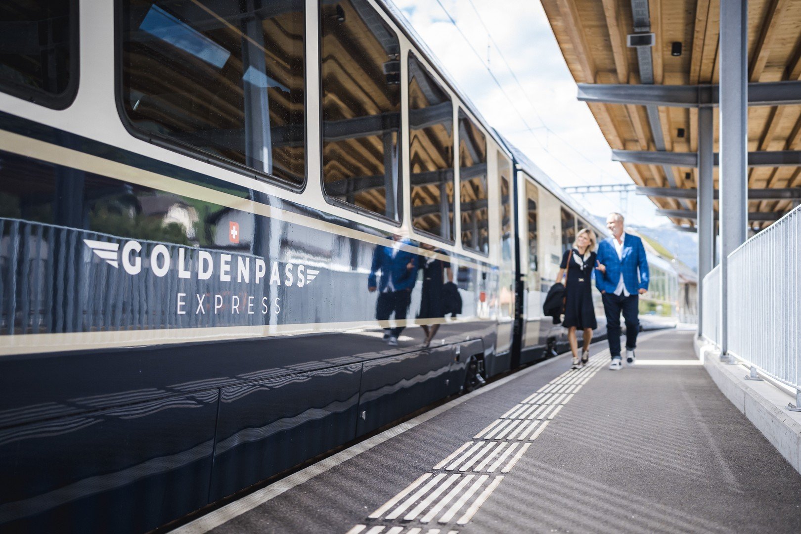 Panoramatickým Goldenpass Expresem k Ženevskému jezeru – fotka 8