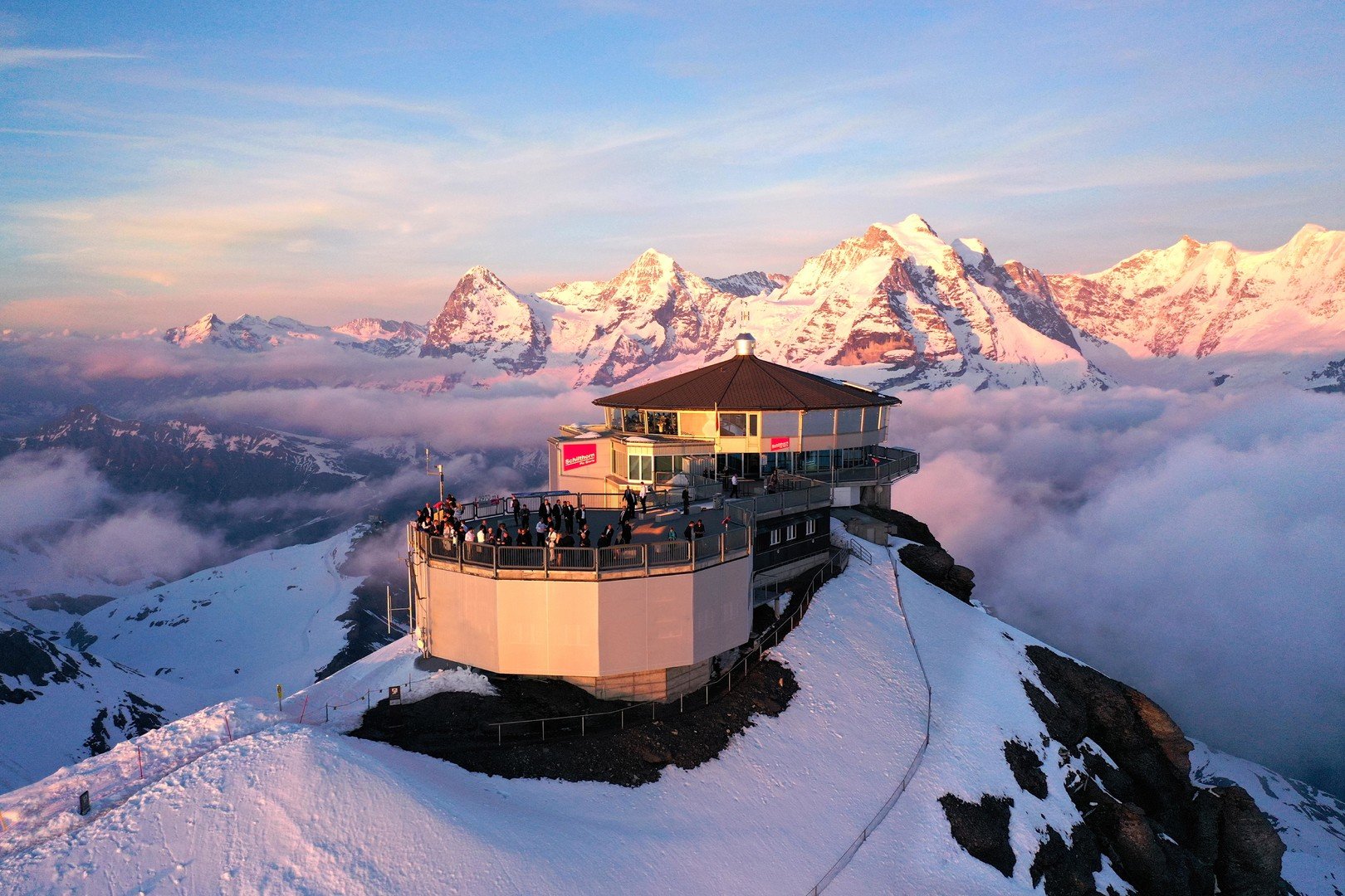 Panoramatickým Goldenpass Expresem k Ženevskému jezeru – fotka 10