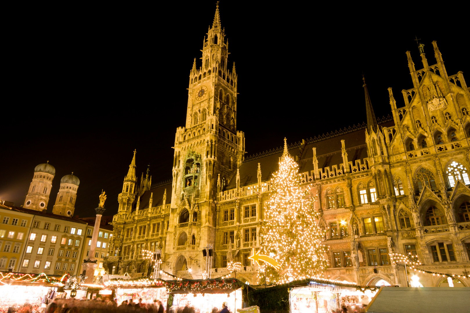 Prodloužený víkend v Mnichově s návštěvou vánočních trhů - autobusem
