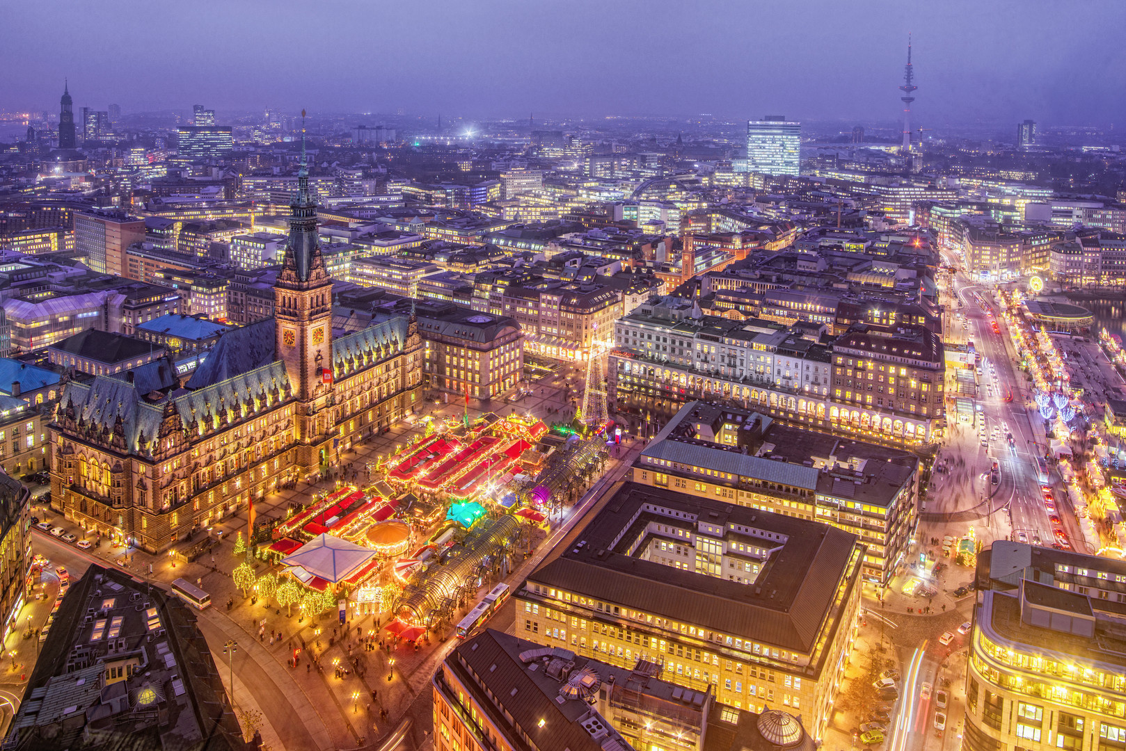Prodloužený víkend v Hamburku s návštěvou vánoční trhů -vlakem