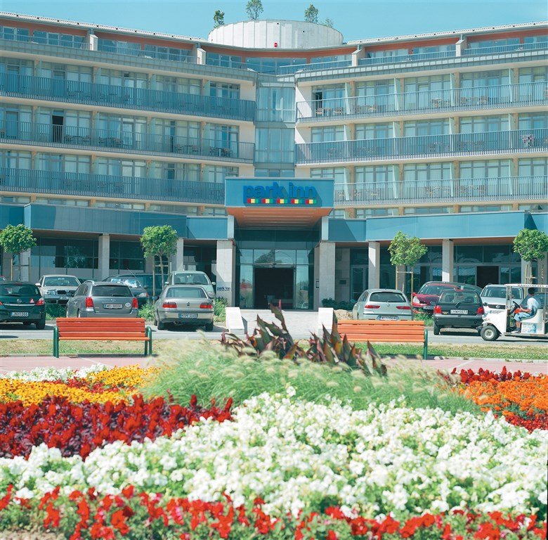 Park Inn Sárvár – fotka 2