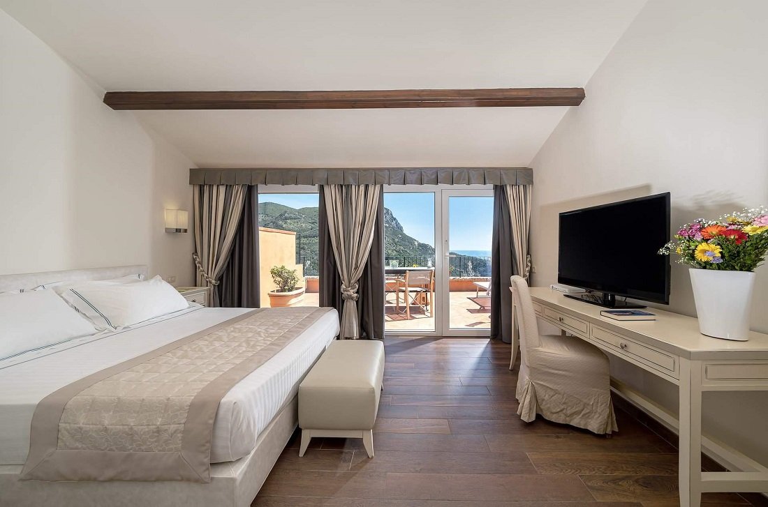 Boutique Hotel Torre di Cala Piccola – fotka 13