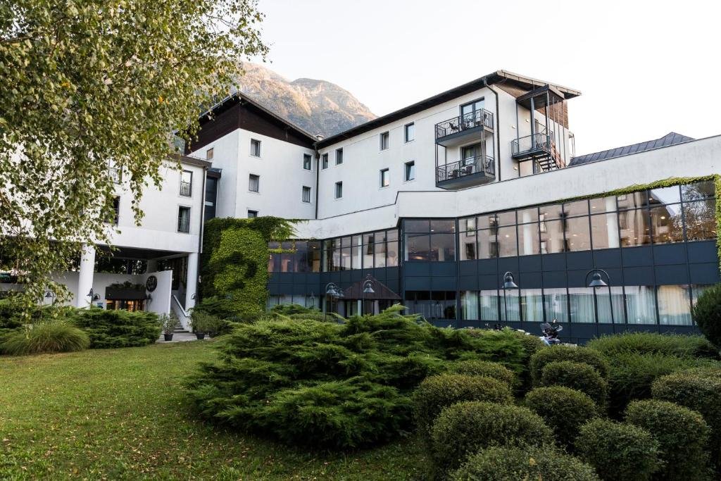 Alp hotel – fotka 2