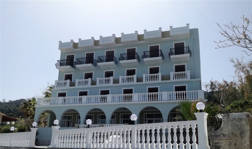Levante Classic Beach Hotel 9