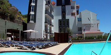 Hotel Santa Cruz Village