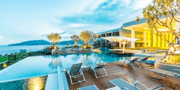 Hotel Crest Resort & Pool Villas Phuket