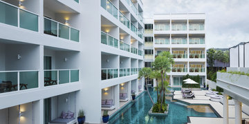 Hotel Chanalai Romantica Resort