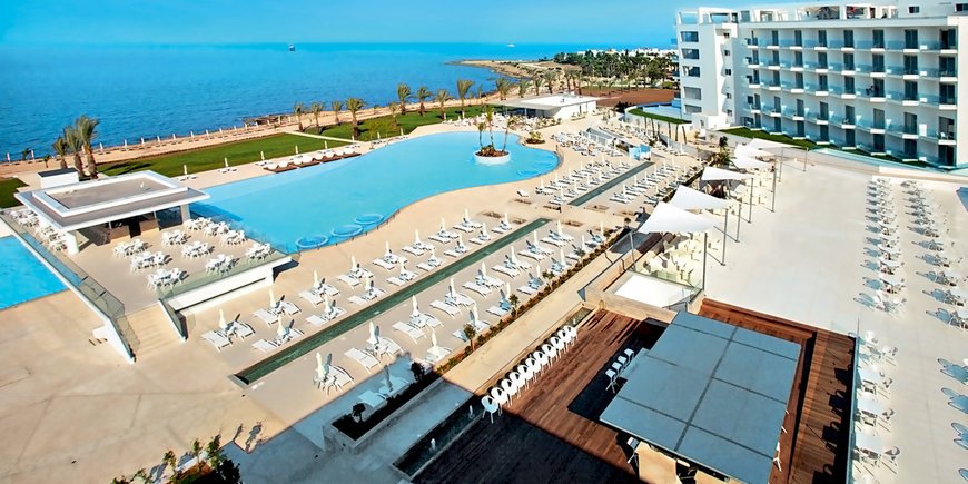 Hotel King Evelthon Beach Resort Paphos Cyprus Holidays Hotel King Evelthon Beach Resort