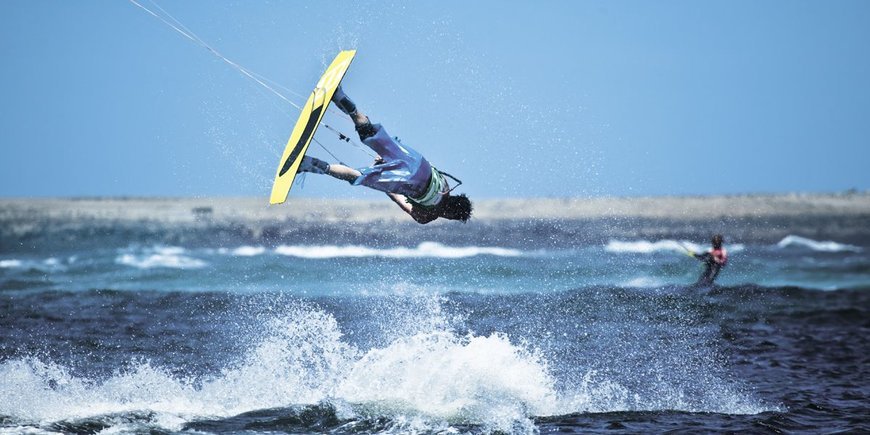 Surfing Famara -  Hotel Papi 