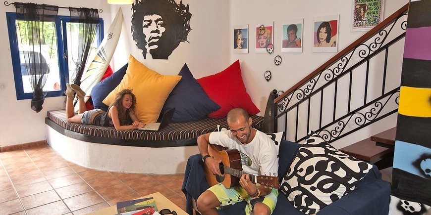 Surfing Famara -  Hotel Papi 
