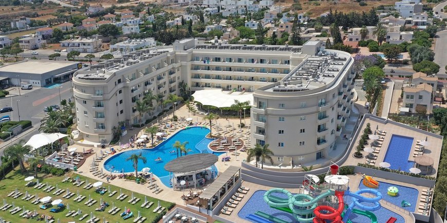 Hotel Sunrise Oasis