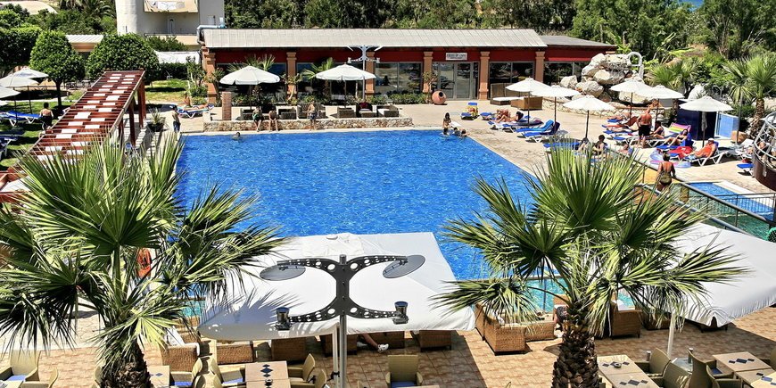 Hotel All Senses Ocean Blue Seaside Resort