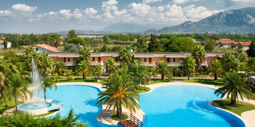 Minerva Resort Hotel