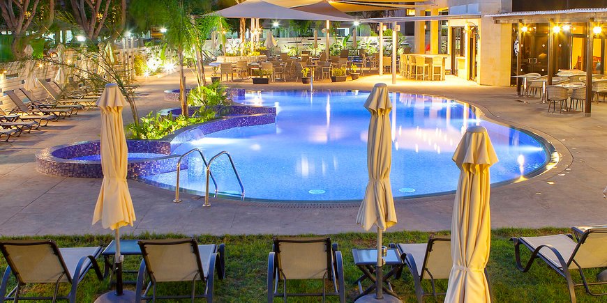 Hotel Kapetanios Odysseia
