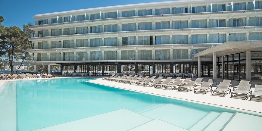 Els Pins Resort & Spa