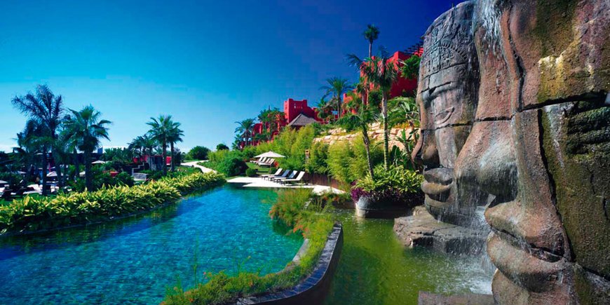 Asia Gardens Hotel & Thai Spa