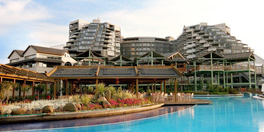 Limak Lara Deluxe Hotel & Resort