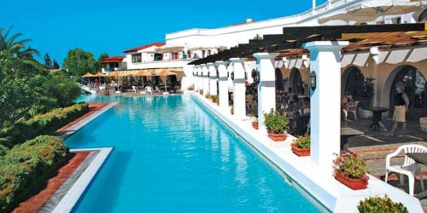 Hotel Eretria Village