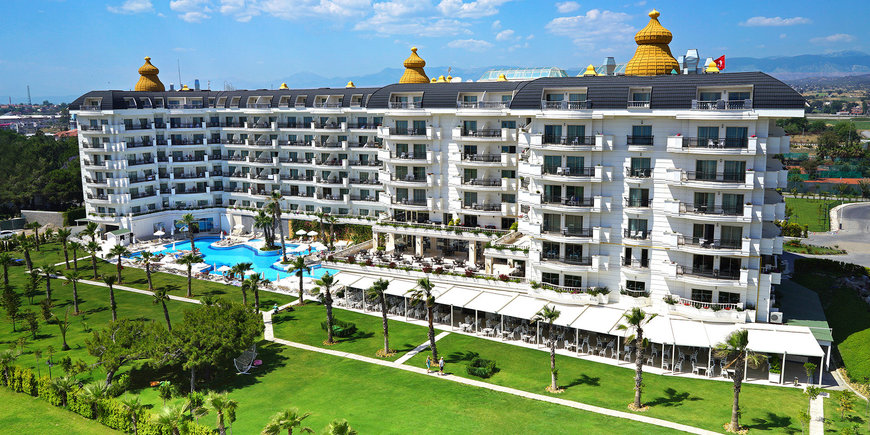 Hotel Heaven Beach Resort & Spa