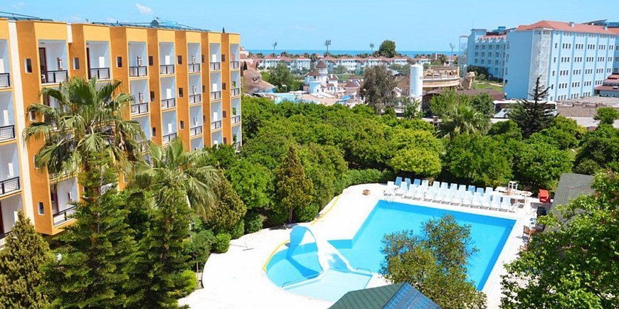 Hotel Club Mira