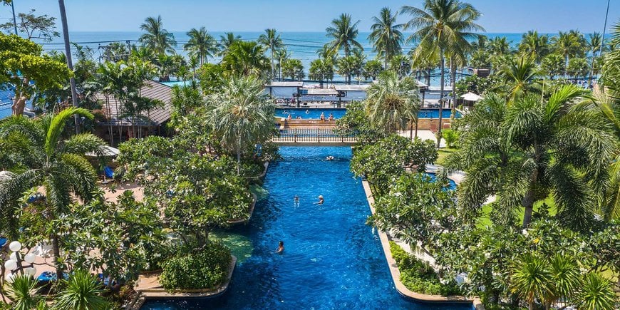 Hotel Jomtien Palm Beach & Resort
