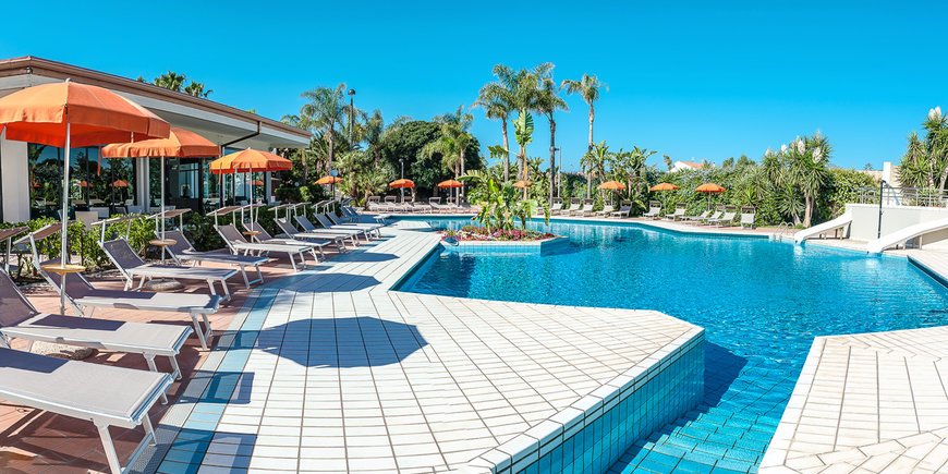 Hotel Acacia Marina Palace
