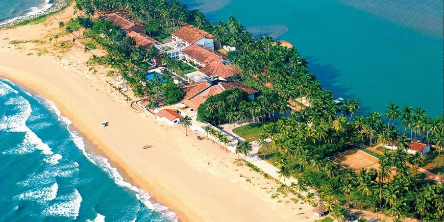 Hotel Avani Kalutara Resort