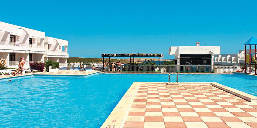 Aparthotel Beach Club