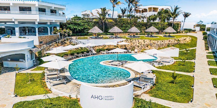 Hotel AHG Lion Beach Resort & SPA