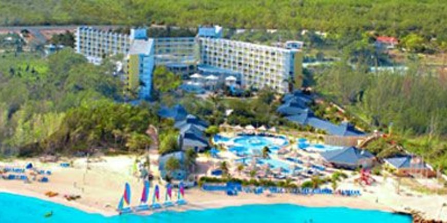 Hotel Breezes Trelawny Resort